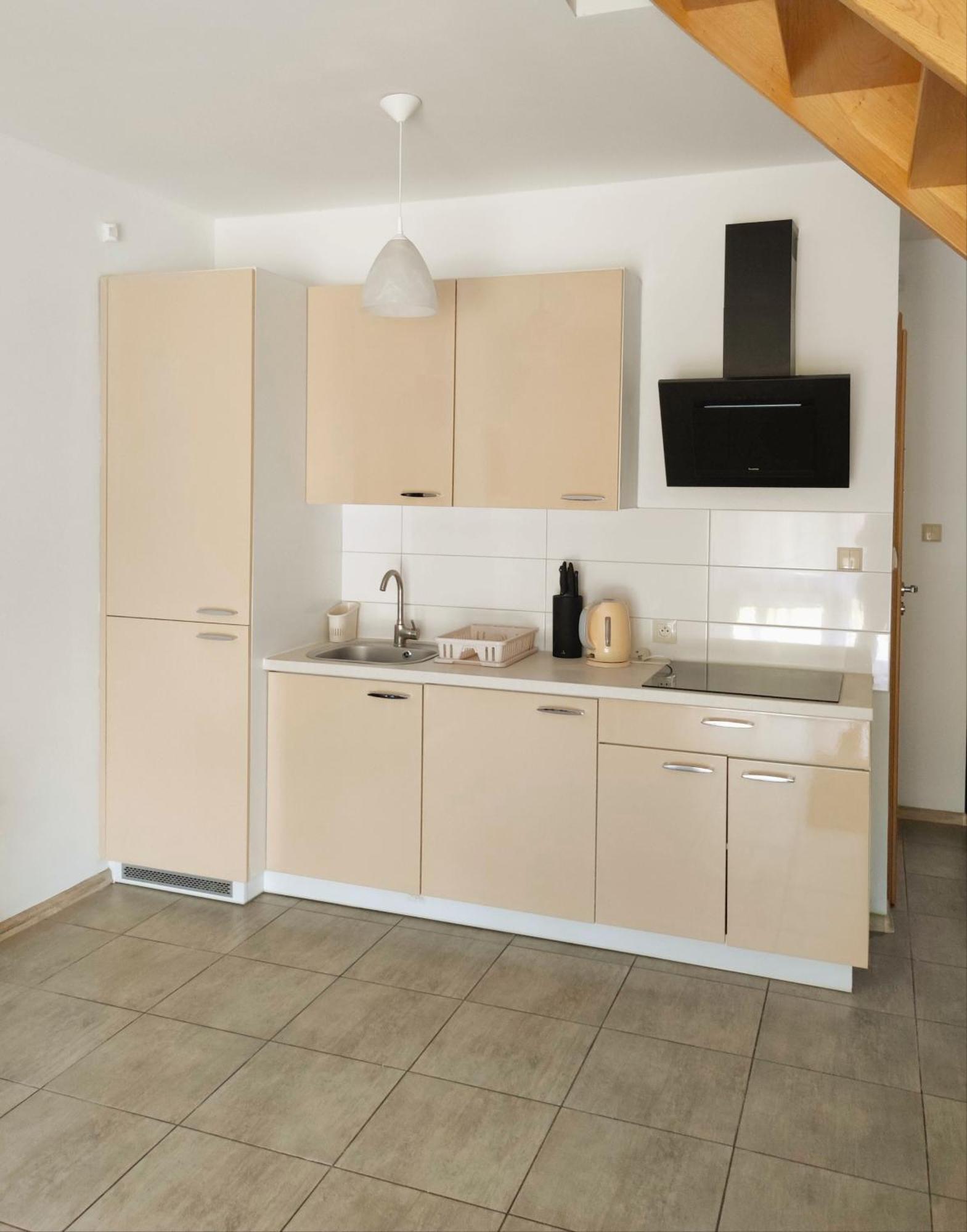 Apartamenty Adrenja Рови Екстер'єр фото